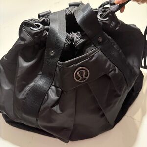 Lululemon Black Drawstring Gym Bag